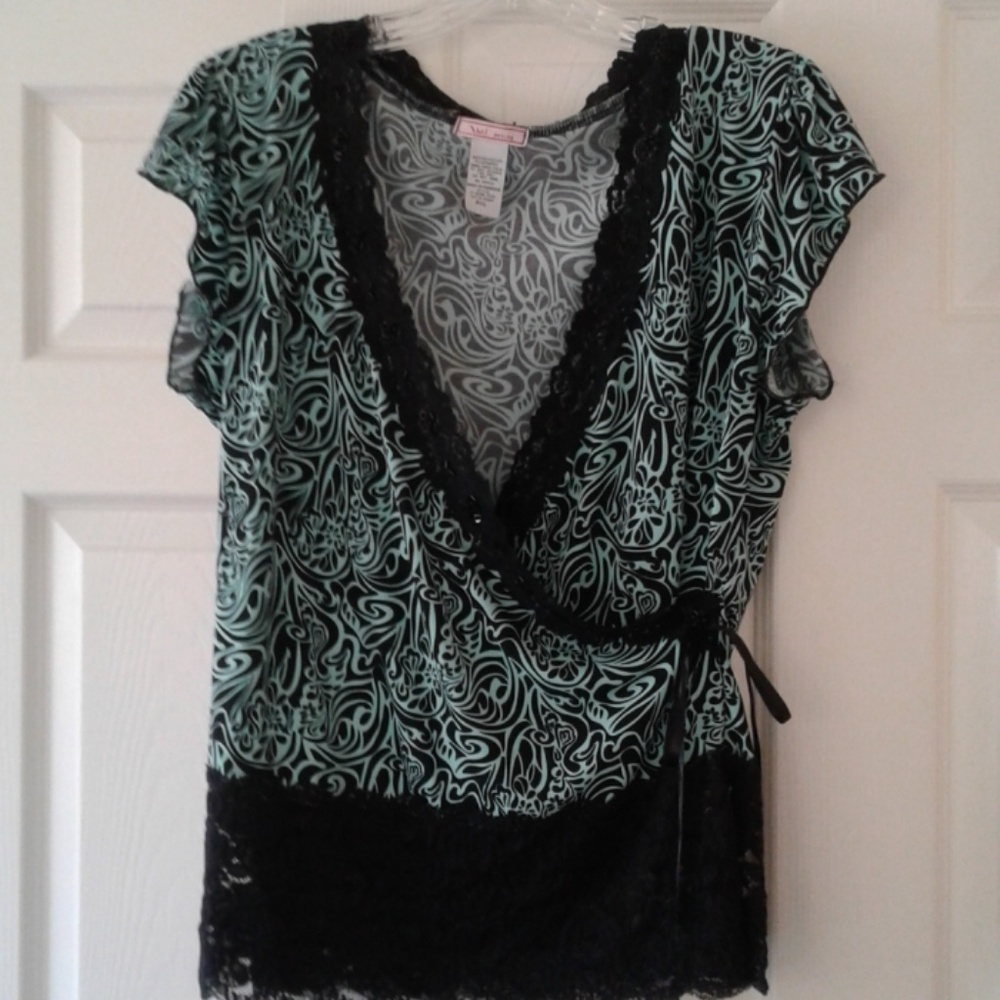 *Beaded Lace Top PXL